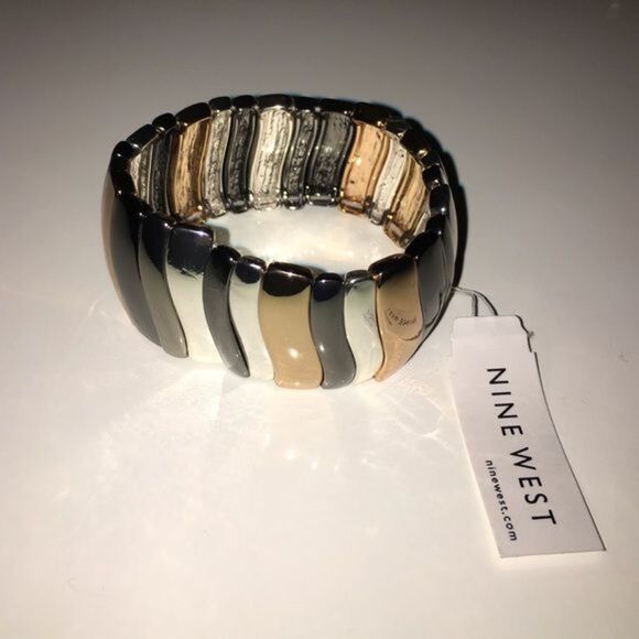 Nine West Tritone metal cuff bracelet - Picture 3 of 5